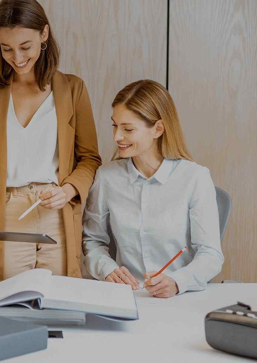 https://accofinsolutions.com/wp-content/uploads/2020/09/hero_contact-850x1200.jpg